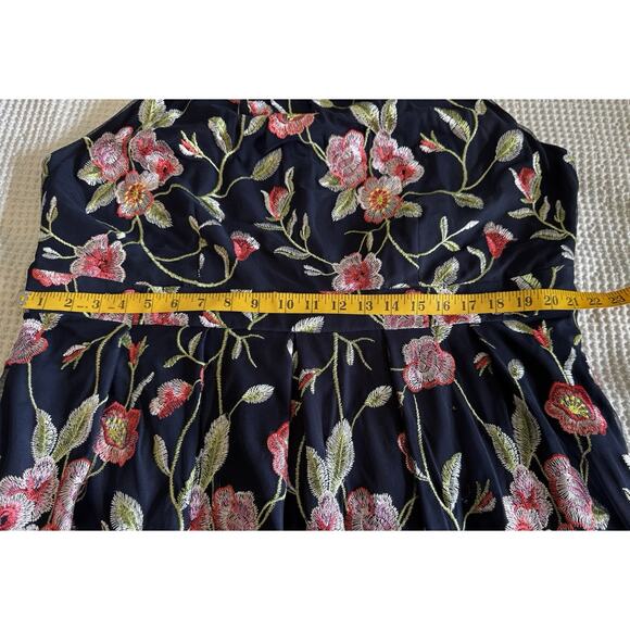Vince Camuto Plus Size 18W Floral Embroidered Mesh Halter Dress Wedding Guest - Picture 5 of 9